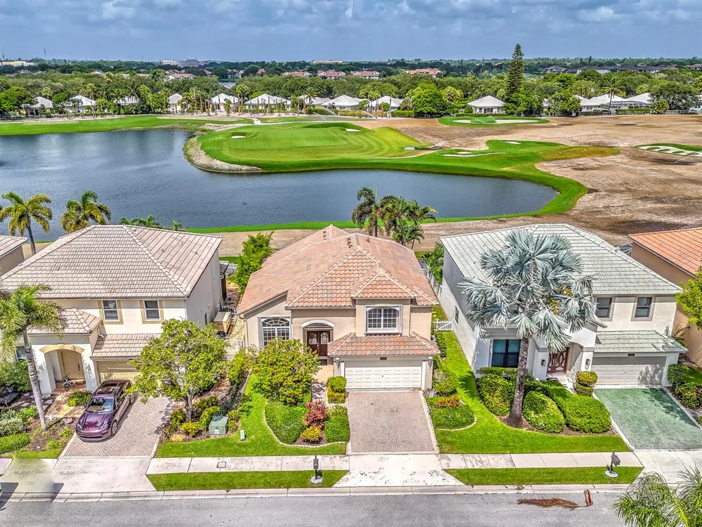 1117 AVONDALE COURT West Palm Beach, FL 33409