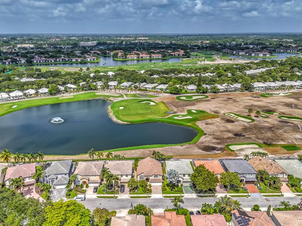 1117 AVONDALE COURT West Palm Beach, FL 33409