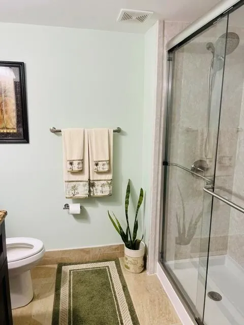 4721 Lucerne Lakes Boulevard E #725 Lake Worth, FL 33467