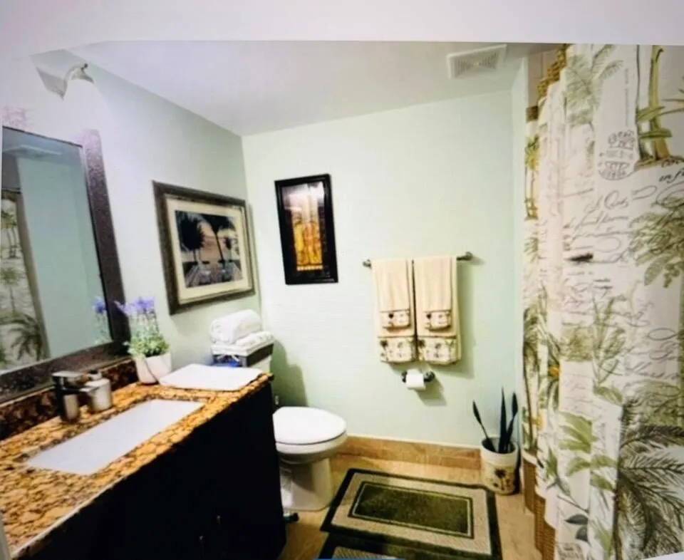4721 Lucerne Lakes Boulevard E #725 Lake Worth, FL 33467