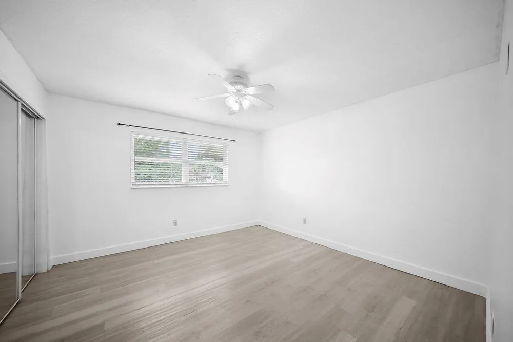 4910 SW 205TH AVENUE Southwest Ranches, FL 33332