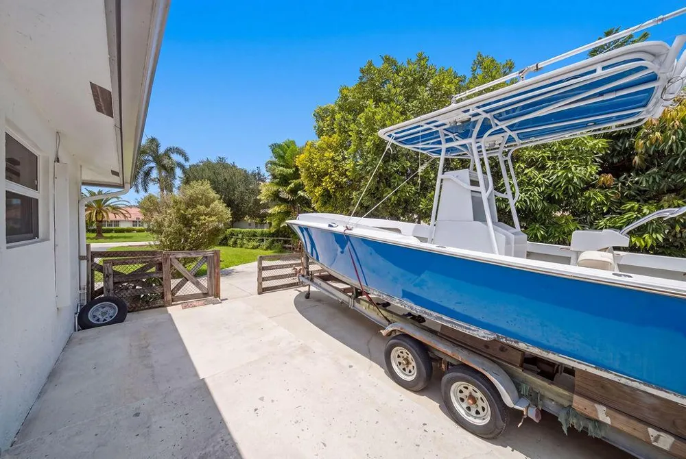 4910 SW 205TH AVENUE Southwest Ranches, FL 33332