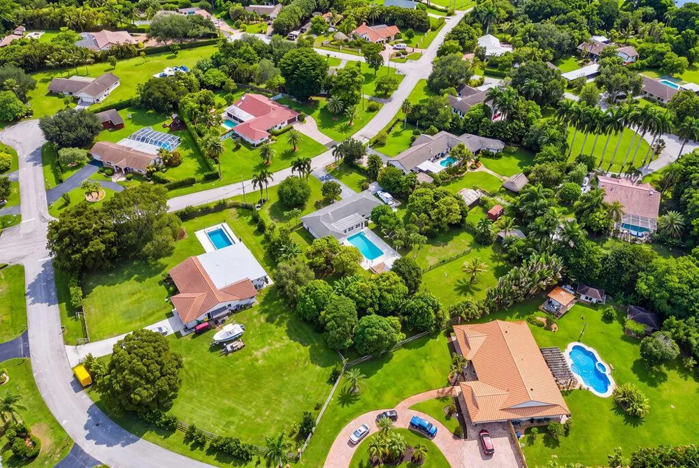 4910 SW 205TH AVENUE Southwest Ranches, FL 33332