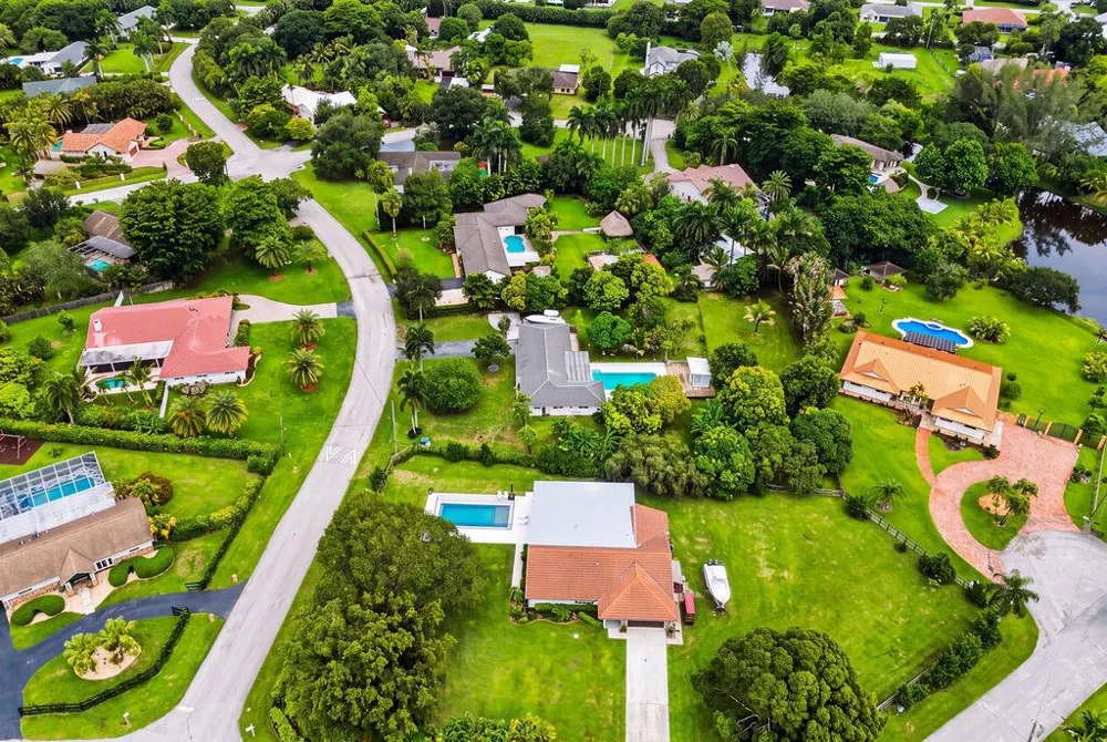 4910 SW 205TH AVENUE Southwest Ranches, FL 33332