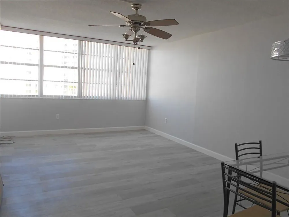 1301 NE MIAMI GARDENS DRIVE #723W Miami, FL 33179
