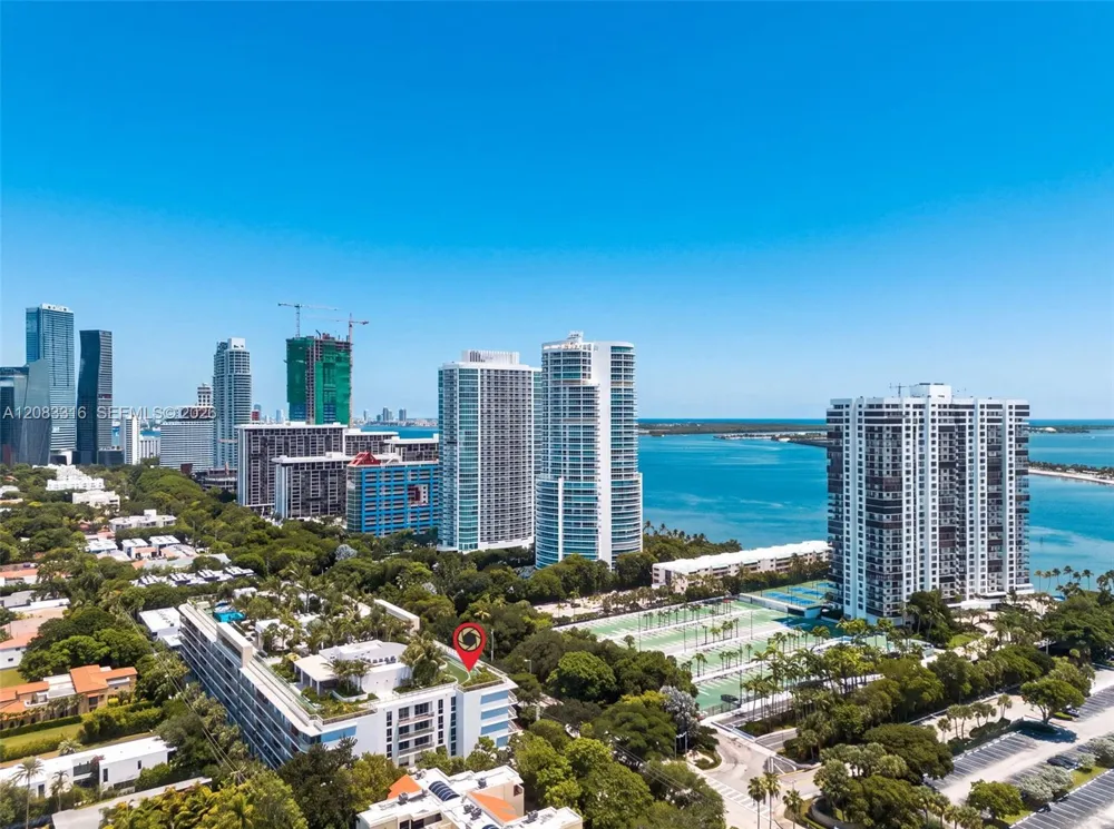 2200 Brickell Avenue #315 Miami, FL 33129