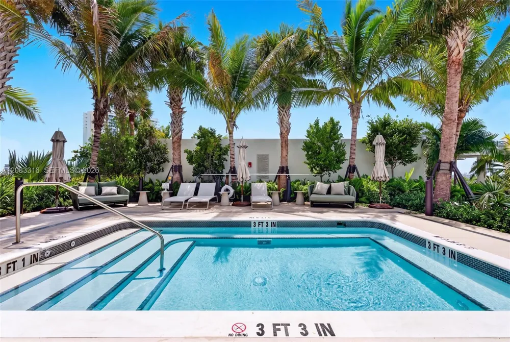 2200 Brickell Avenue #315 Miami, FL 33129
