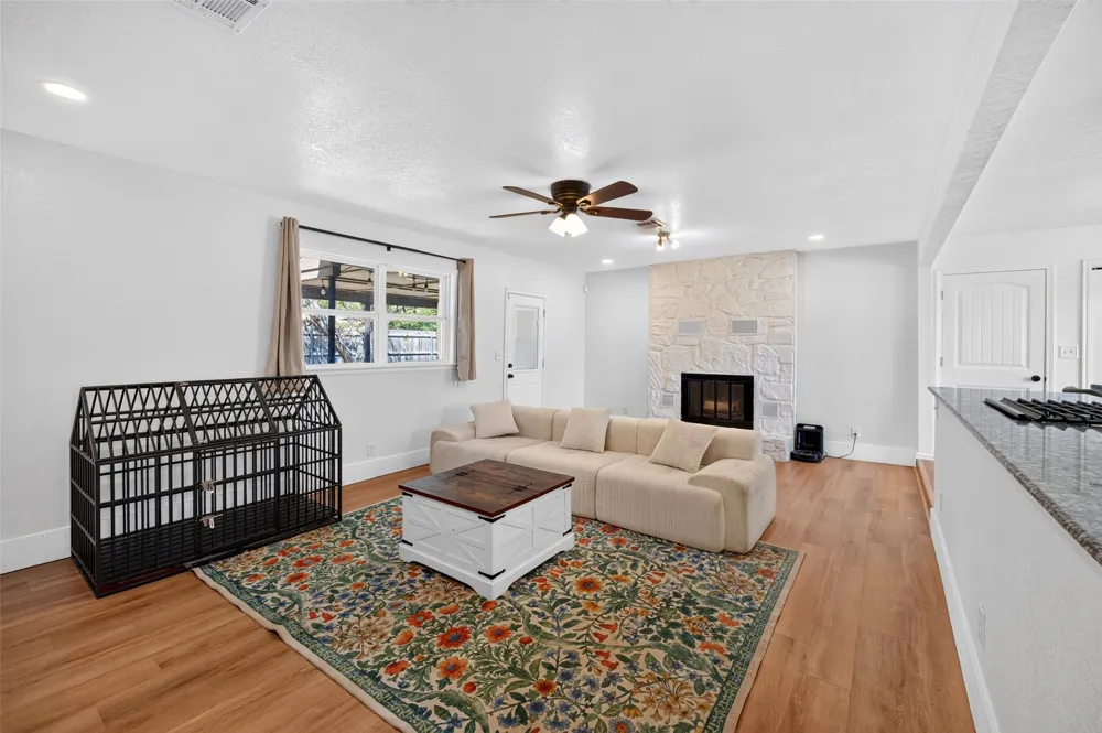 1631 Valley Parkway Claremore, OK 74017