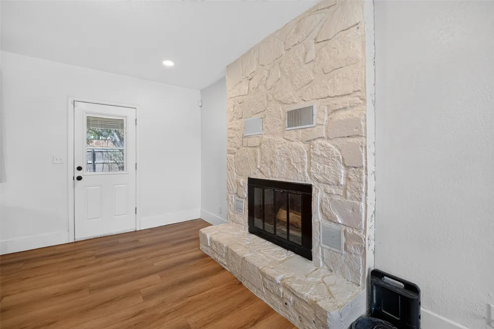 1631 Valley Parkway Claremore, OK 74017