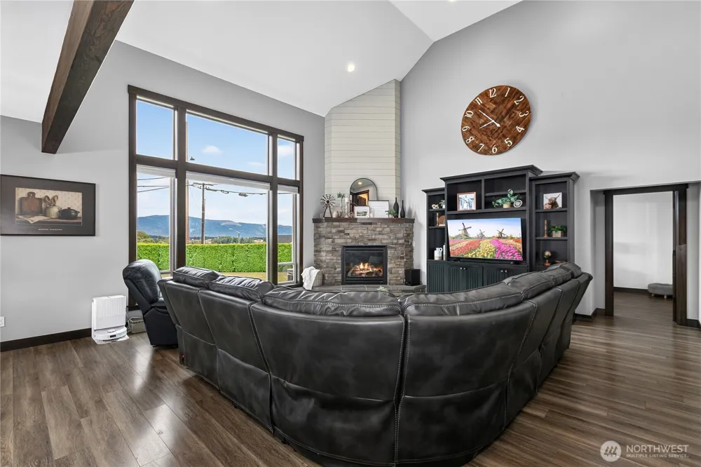 1348 Larkspur Street Lynden, WA 98264