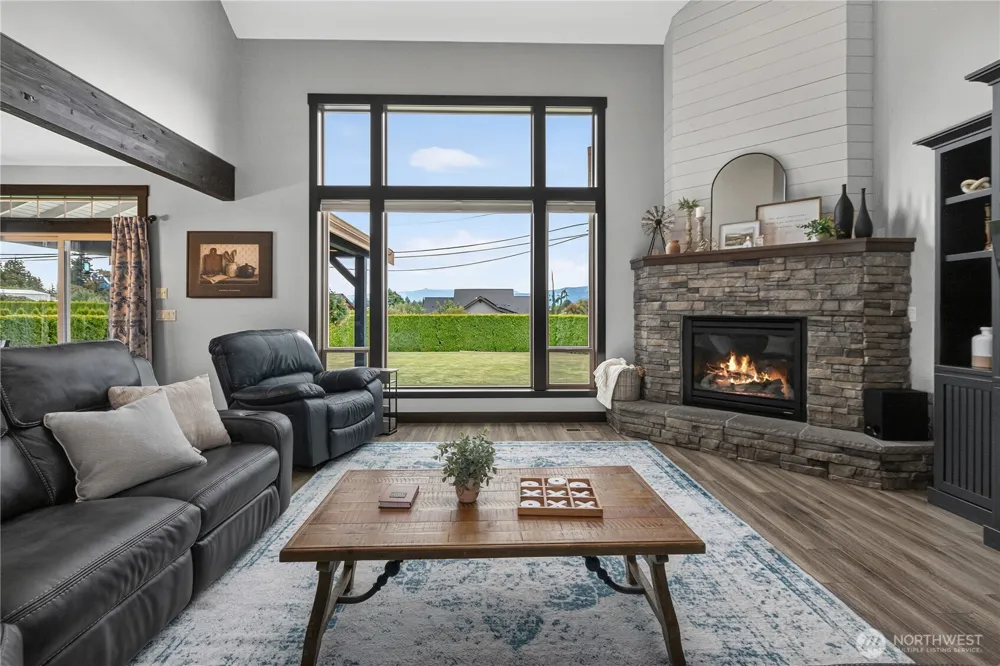 1348 Larkspur Street Lynden, WA 98264