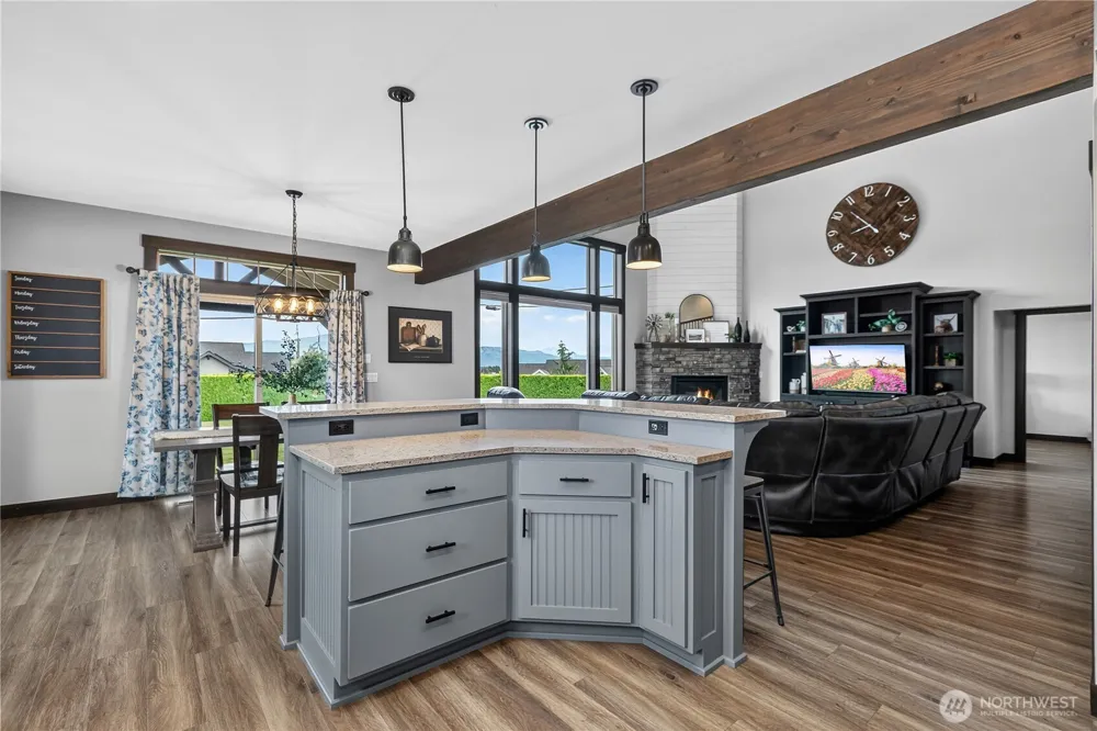1348 Larkspur Street Lynden, WA 98264