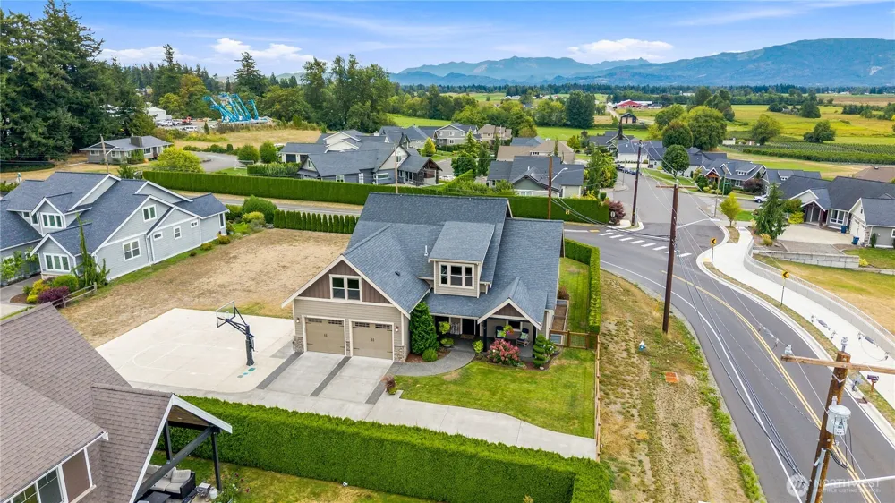 1348 Larkspur Street Lynden, WA 98264
