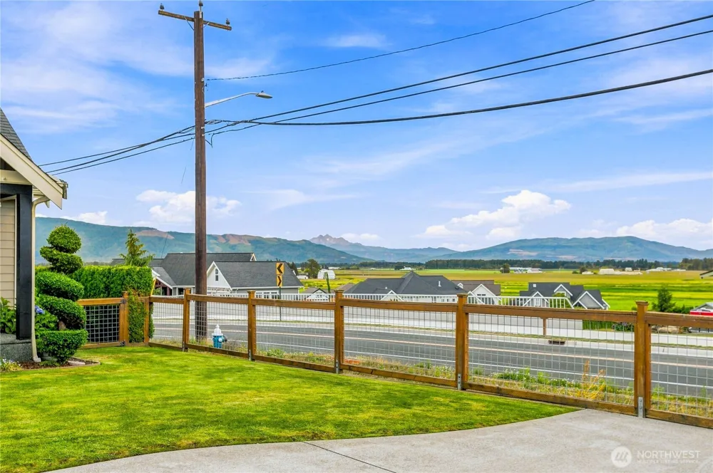 1348 Larkspur Street Lynden, WA 98264