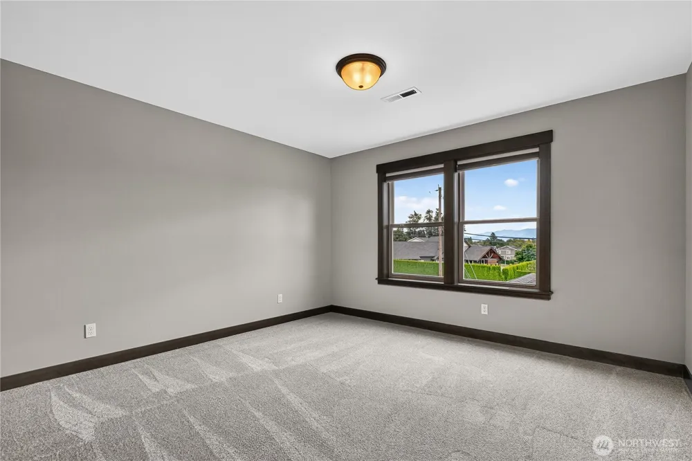 1348 Larkspur Street Lynden, WA 98264