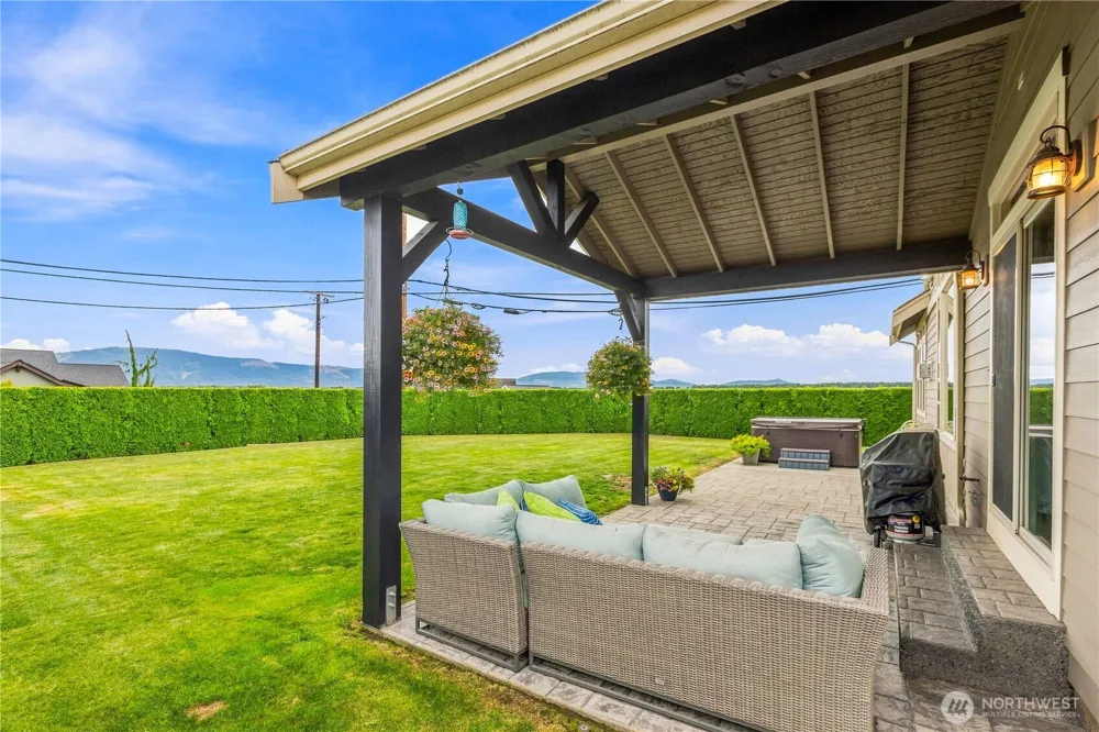 1348 Larkspur Street Lynden, WA 98264