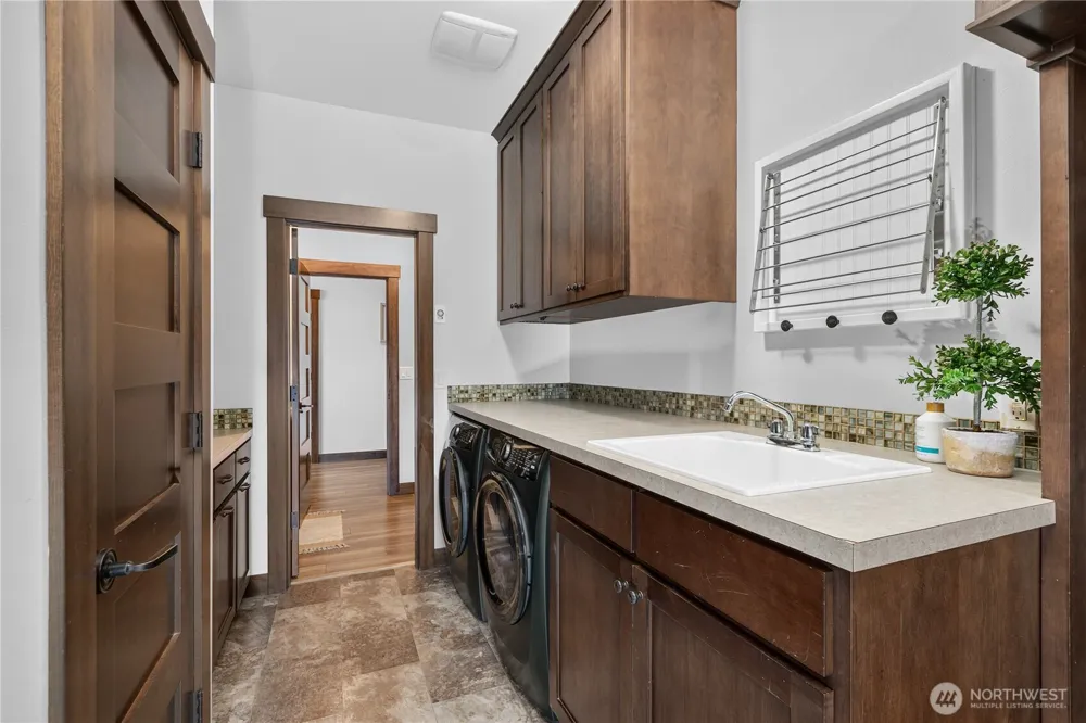 1348 Larkspur Street Lynden, WA 98264