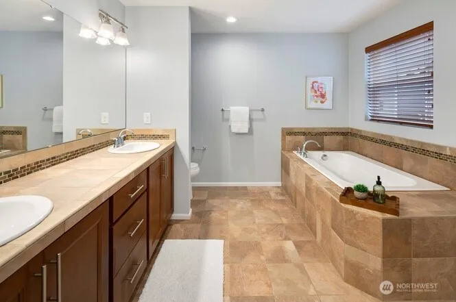 3931 177th Street SE Bothell, WA 98012