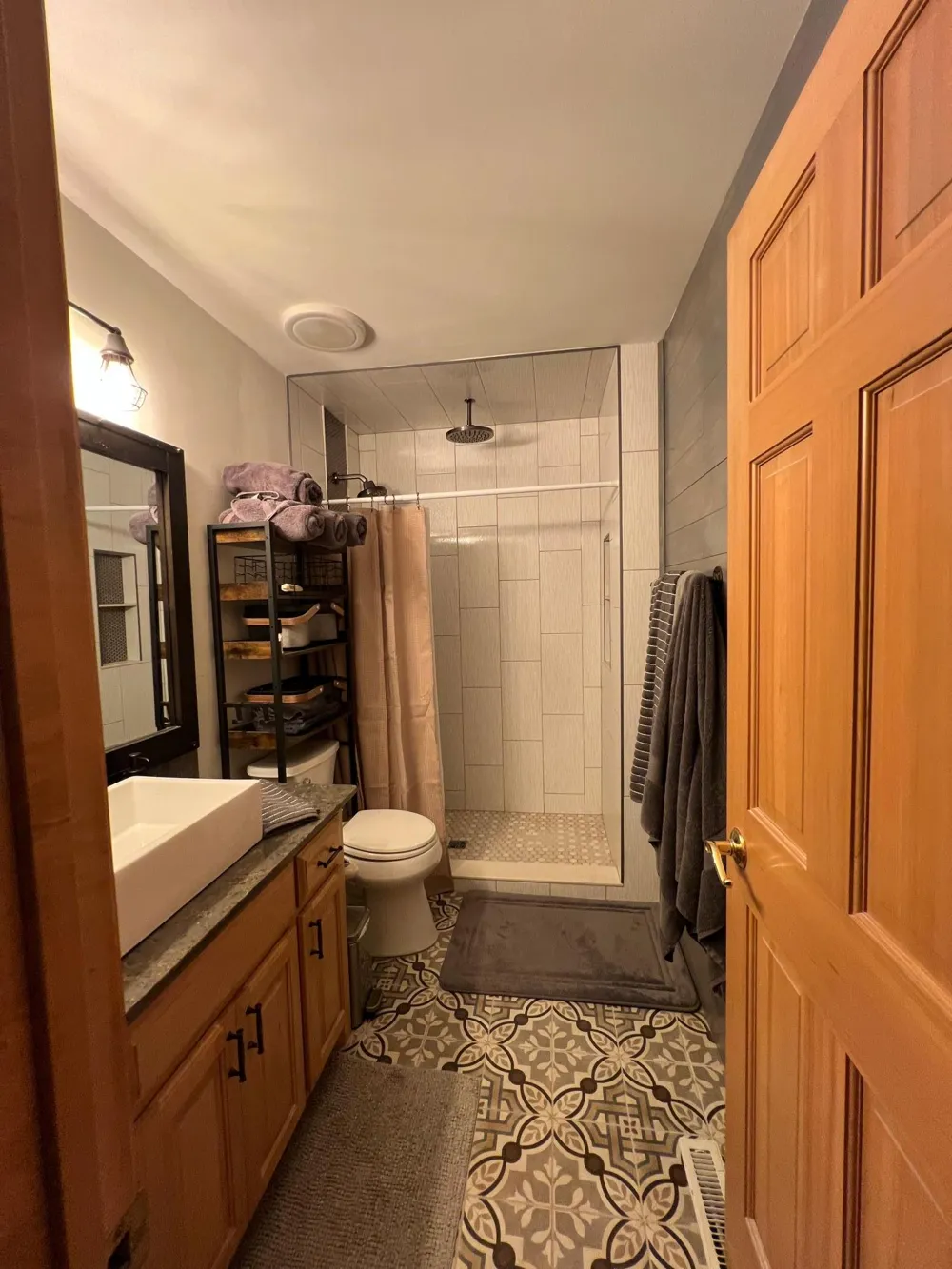 13904 Shoreside Court Savage, MN 55378