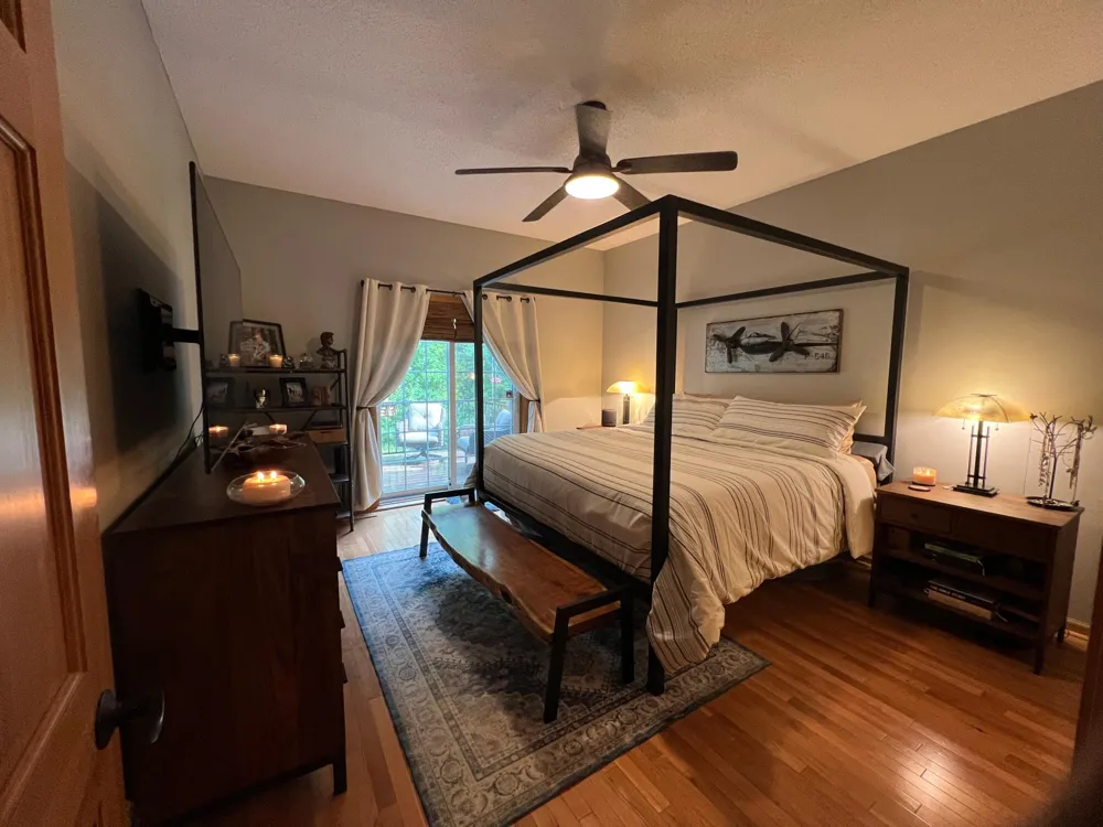 13904 Shoreside Court Savage, MN 55378