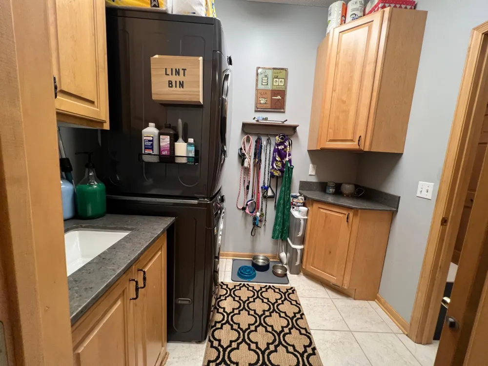 13904 Shoreside Court Savage, MN 55378