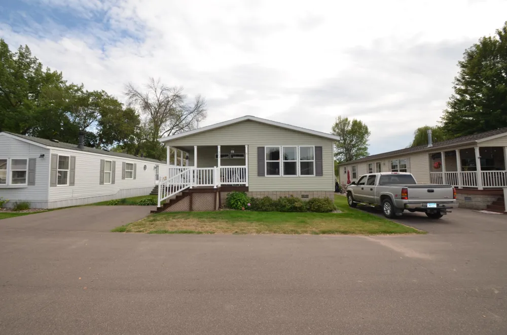 30160 Olinda Trail Lindstrom, MN 55045