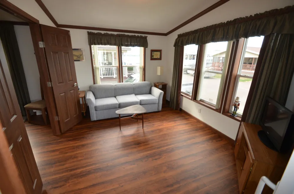 30160 Olinda Trail Lindstrom, MN 55045