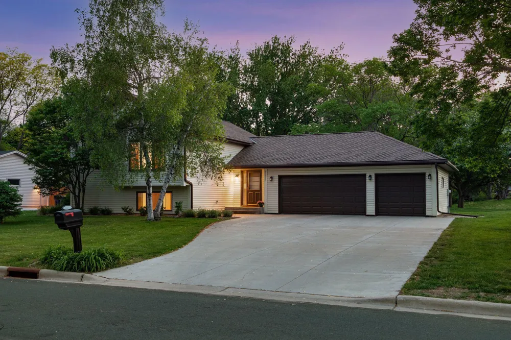 13000 Penn Avenue S Burnsville, MN 55337