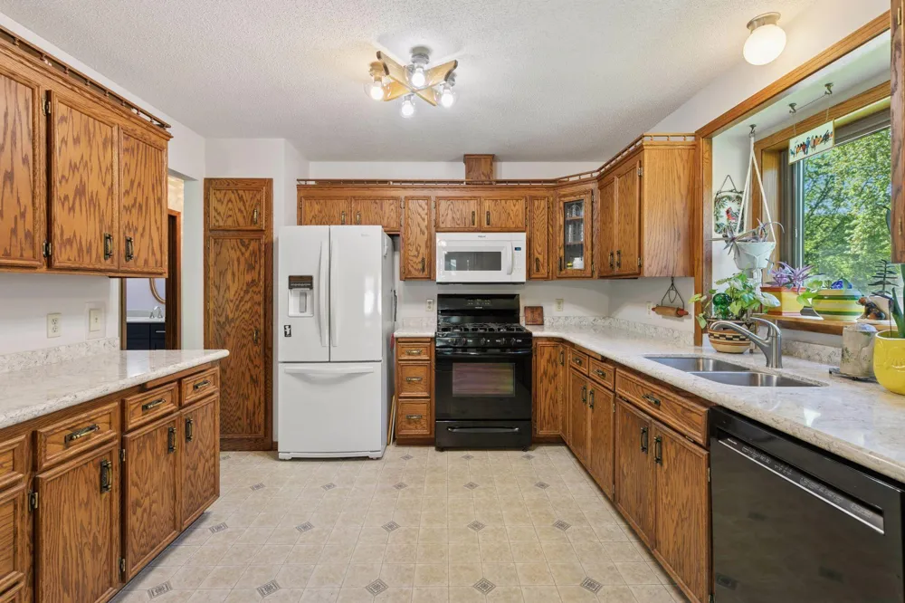 13000 Penn Avenue S Burnsville, MN 55337