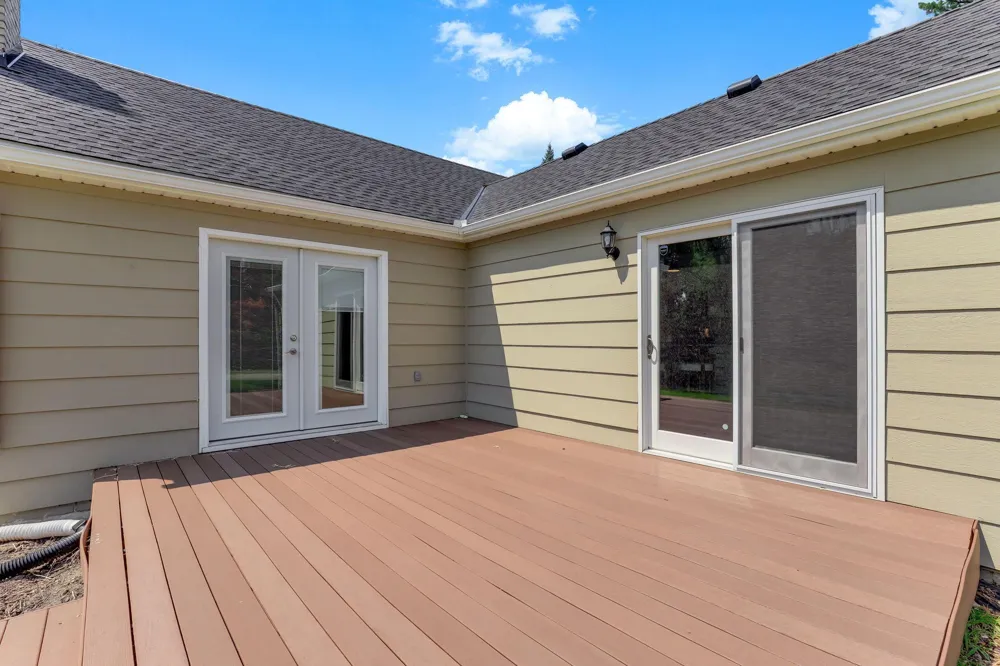 1922 Oakland Road Minnetonka, MN 55305