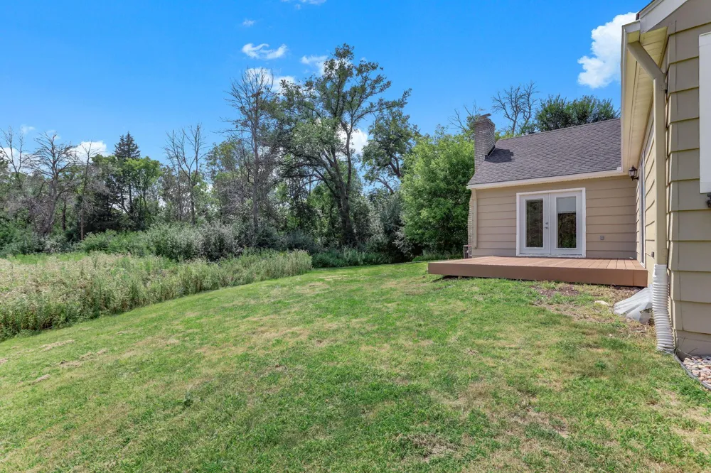 1922 Oakland Road Minnetonka, MN 55305