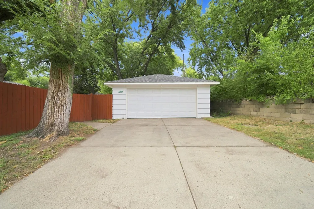 7545 Vincent Avenue S Richfield, MN 55423