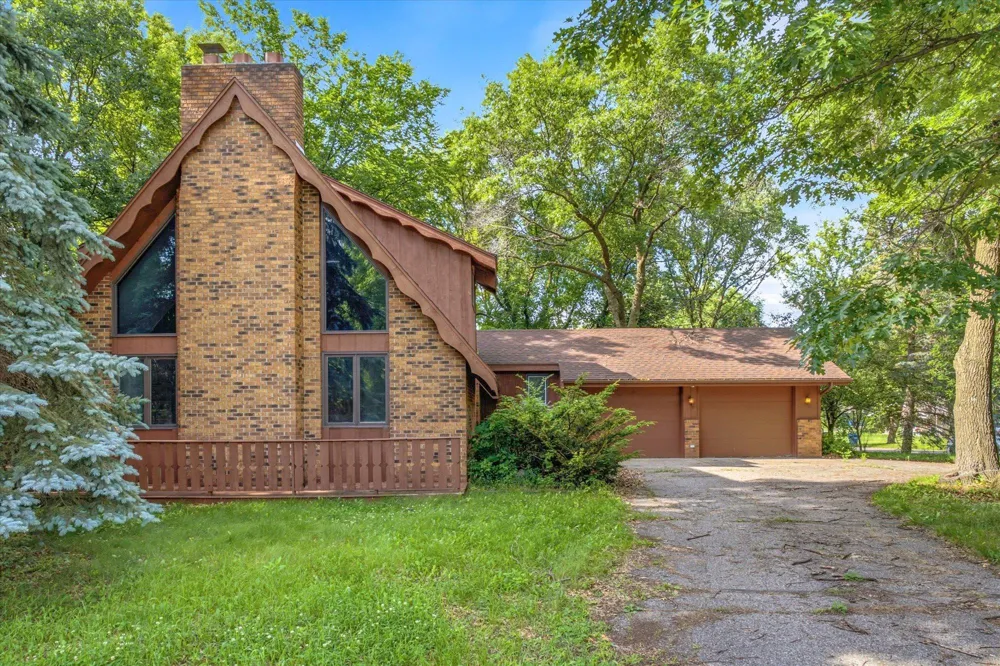 1817 Oregon Trail Saint Cloud, MN 56301