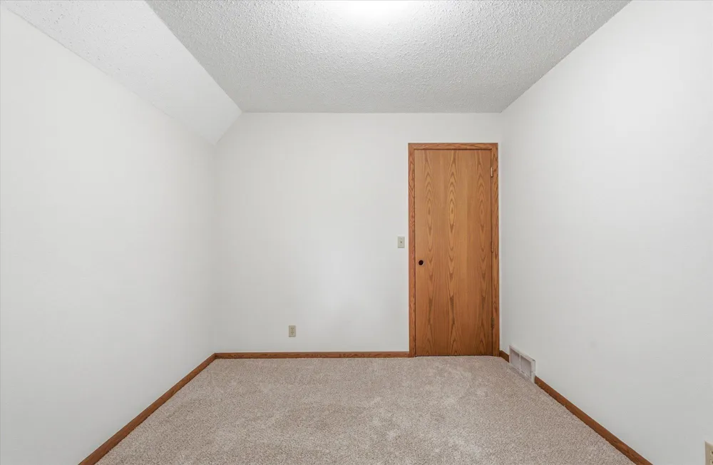 1817 Oregon Trail Saint Cloud, MN 56301