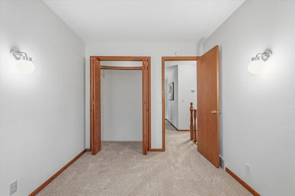 1817 Oregon Trail Saint Cloud, MN 56301
