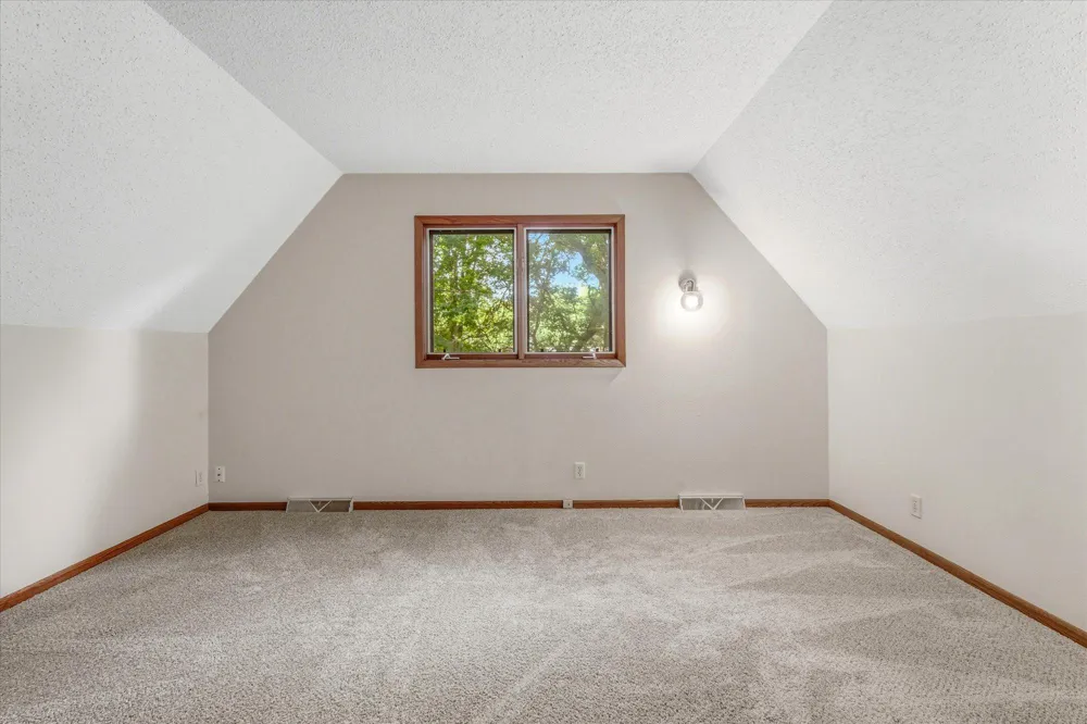 1817 Oregon Trail Saint Cloud, MN 56301