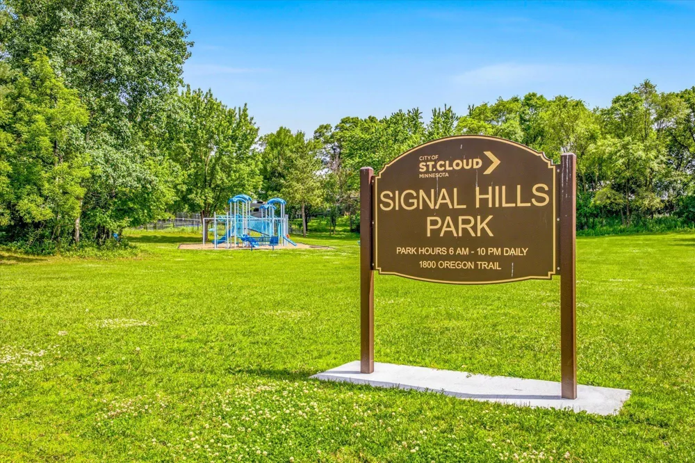 1817 Oregon Trail Saint Cloud, MN 56301