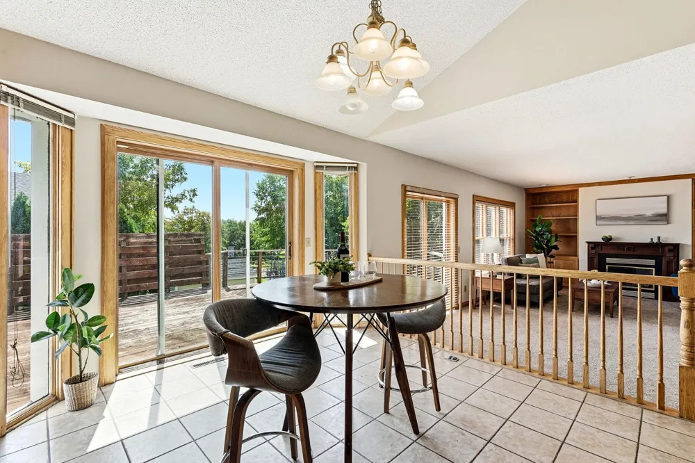 8843 Blackoaks Lane Maple Grove, MN 55311