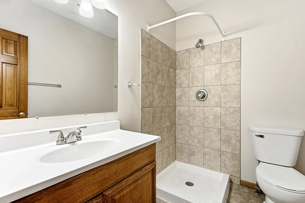 8843 Blackoaks Lane Maple Grove, MN 55311