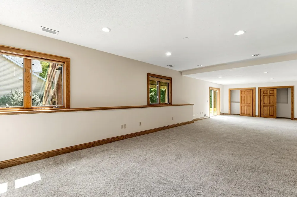 8843 Blackoaks Lane Maple Grove, MN 55311