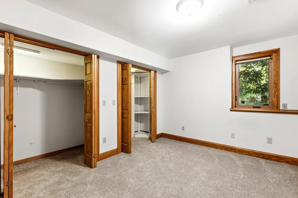 8843 Blackoaks Lane Maple Grove, MN 55311