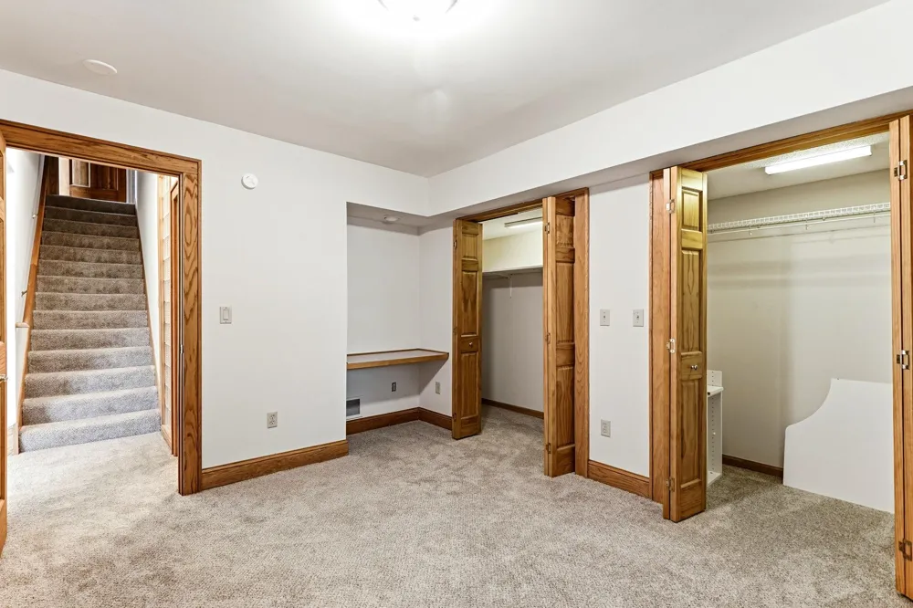 8843 Blackoaks Lane Maple Grove, MN 55311
