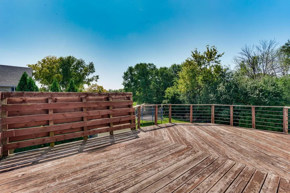 8843 Blackoaks Lane Maple Grove, MN 55311