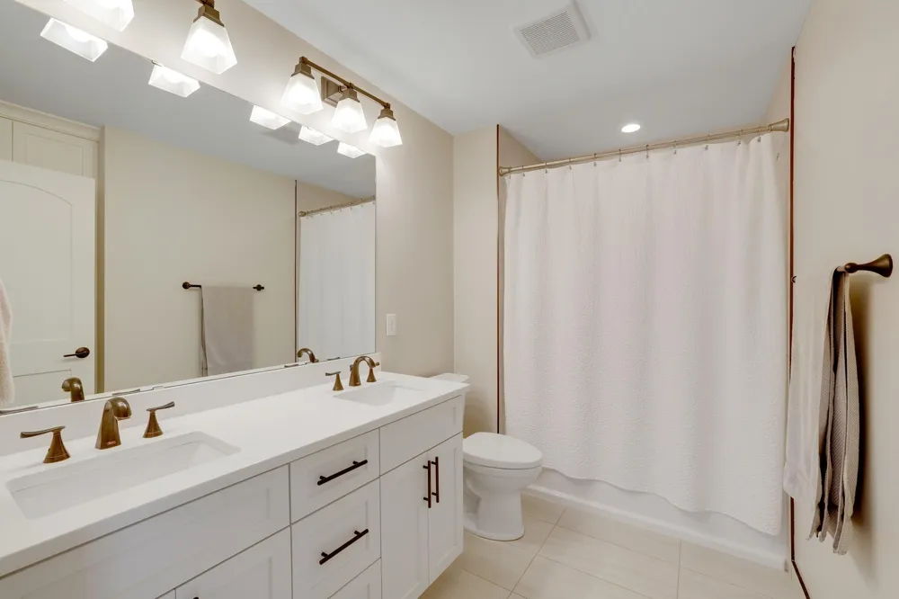 1430 Division Street Hopkins, MN 55343