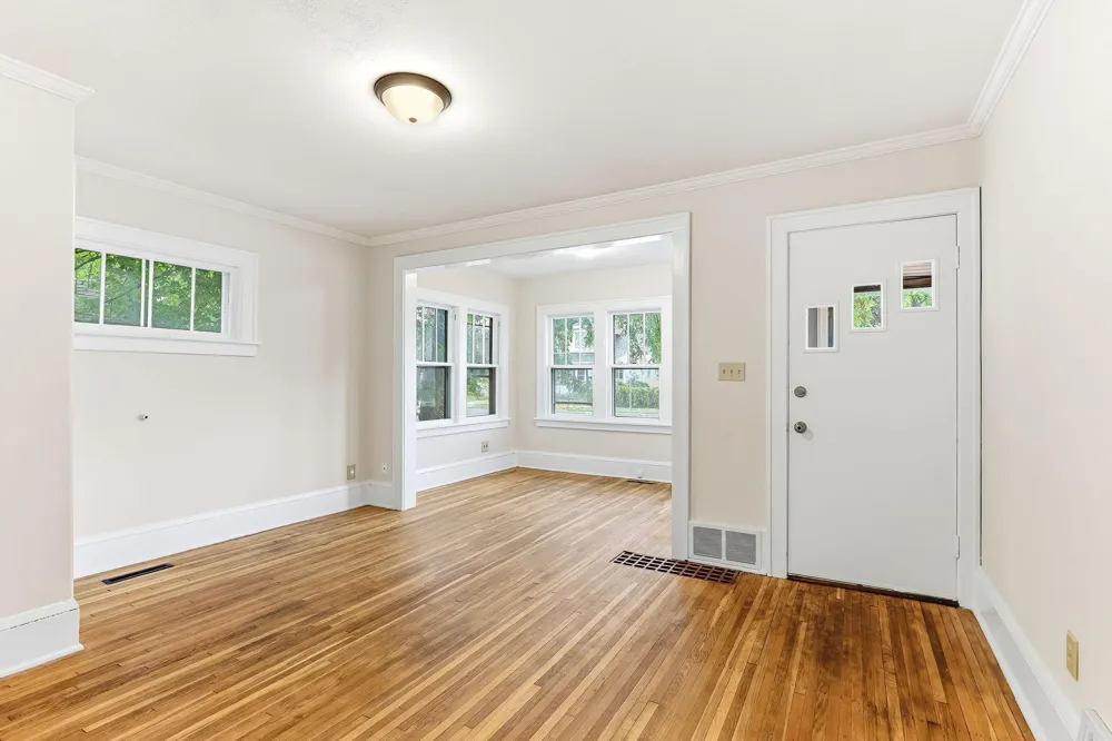1812 Minnehaha Avenue E Saint Paul, MN 55119