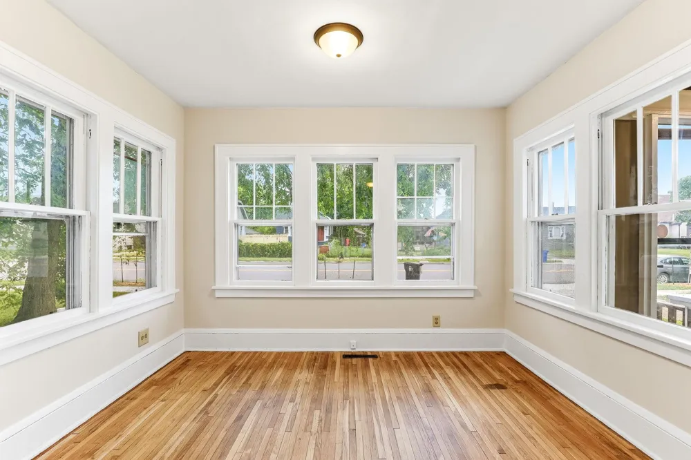 1812 Minnehaha Avenue E Saint Paul, MN 55119
