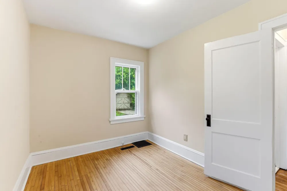 1812 Minnehaha Avenue E Saint Paul, MN 55119