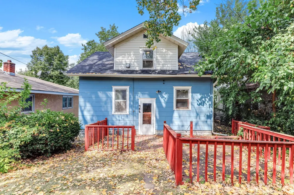 706 Fuller Avenue Saint Paul, MN 55104