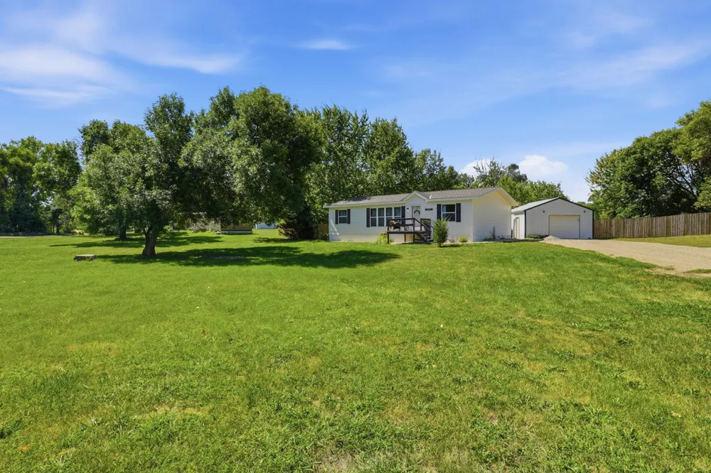 19394 63rd Street NE New London, MN 56273