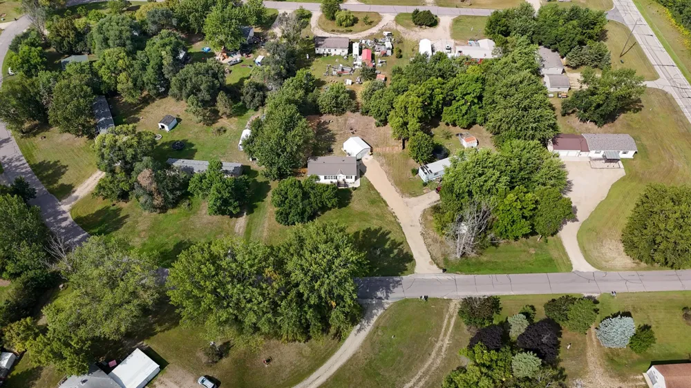 19394 63rd Street NE New London, MN 56273